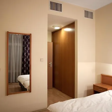 As - Szewska Apartman *